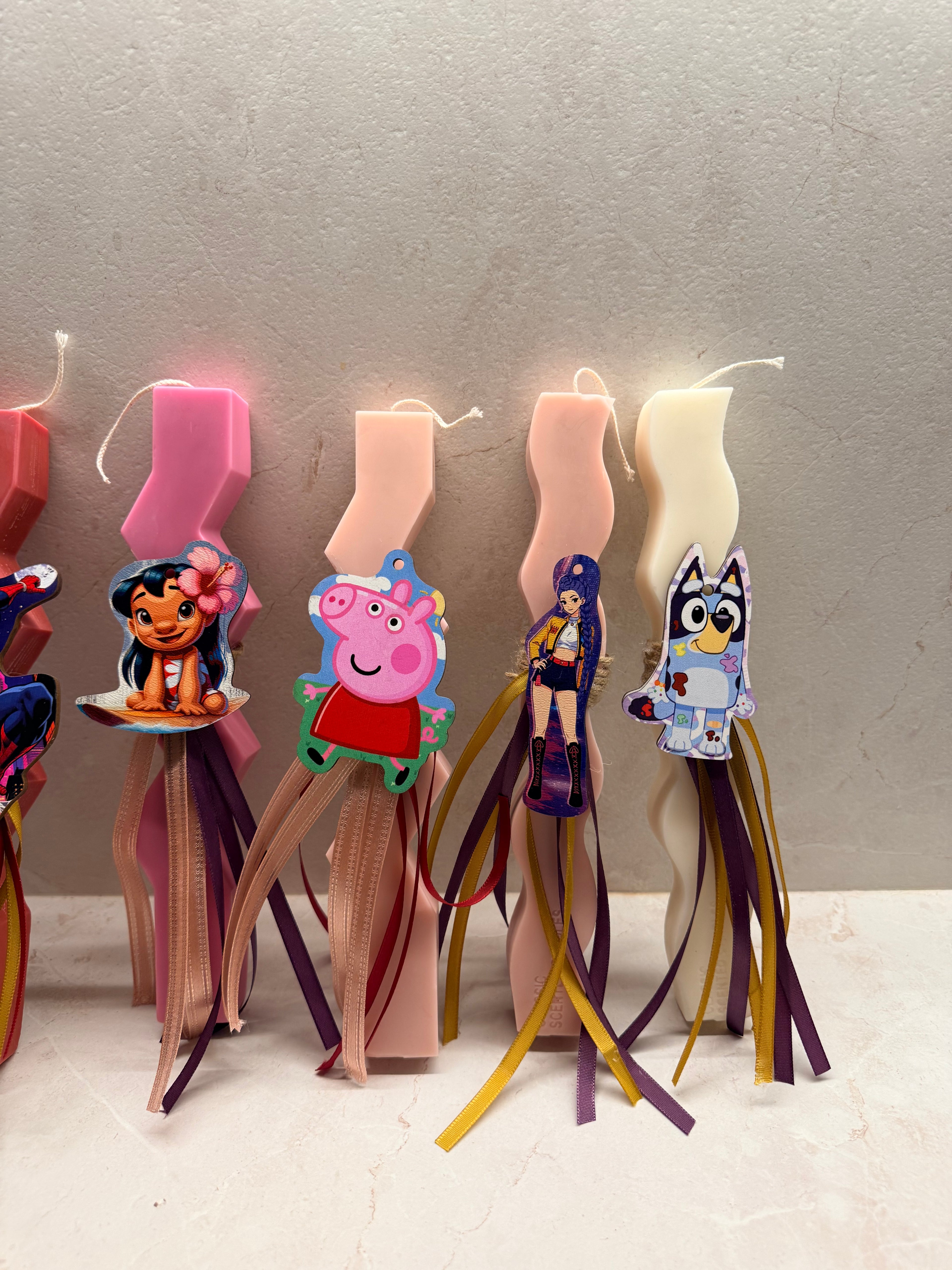 Wooden Figures Lampades