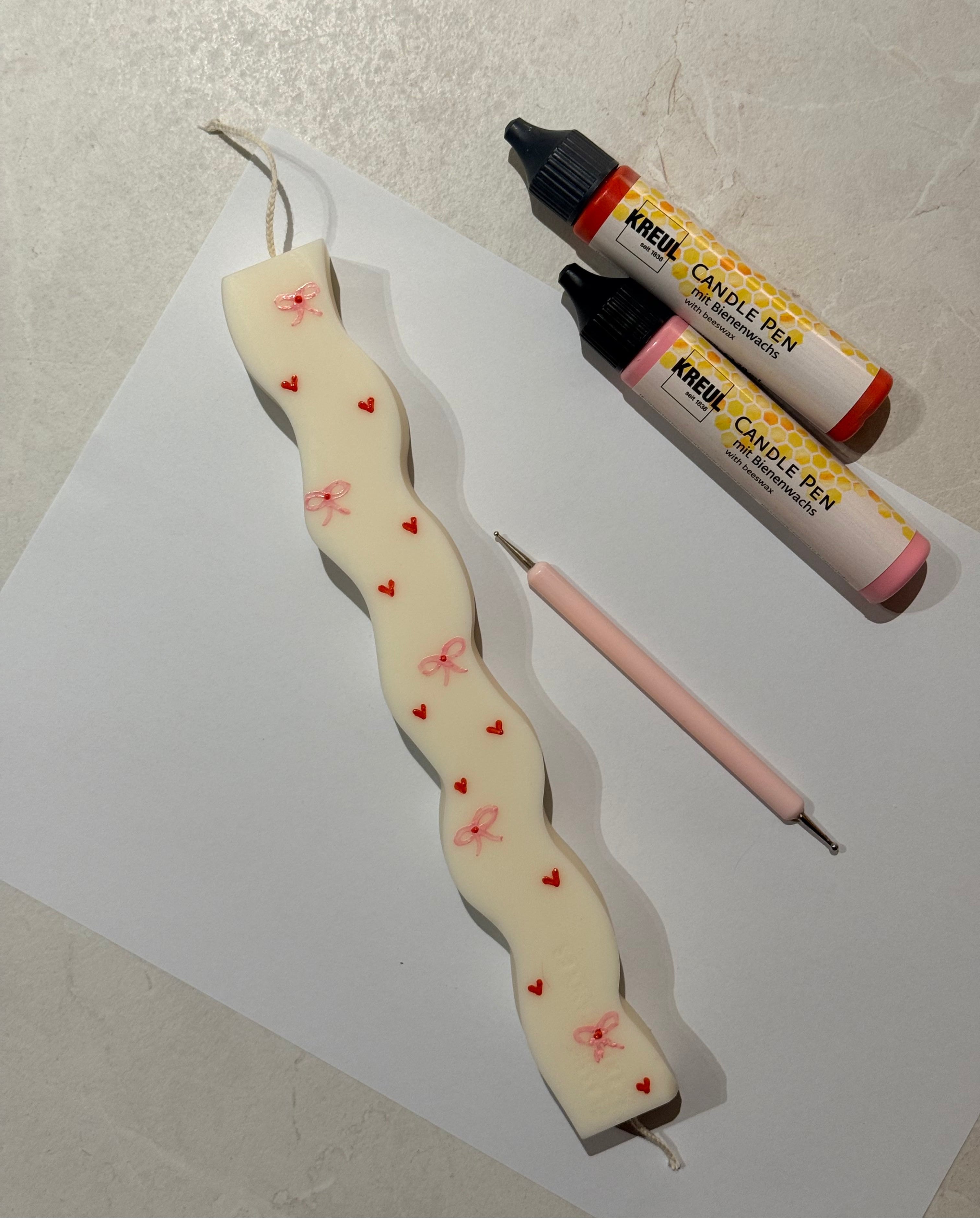 Wavy Painted Candle (Lampades)
