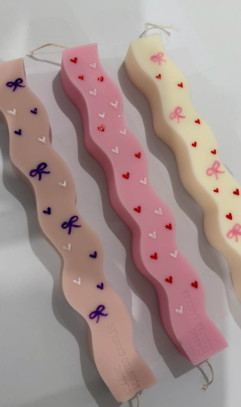 Wavy Painted Candle (Lampades)