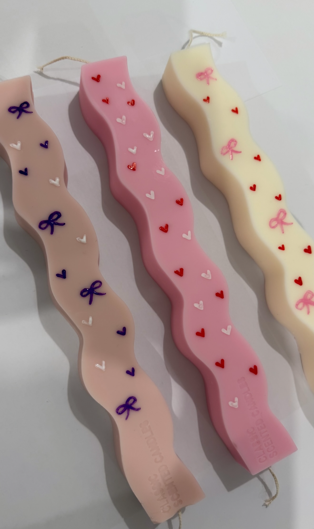 Wavy Painted Candle (Lampades)