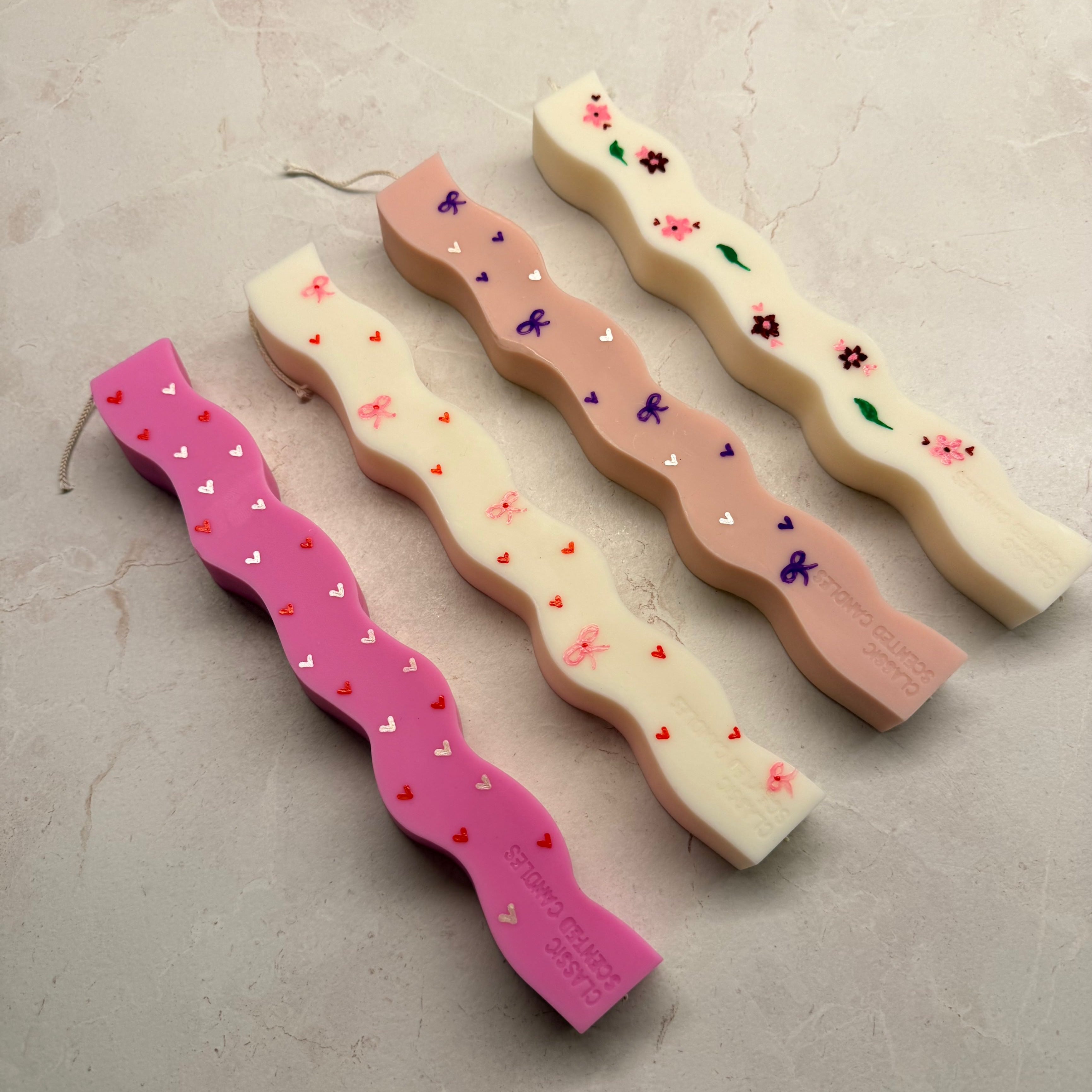 Wavy Painted Candle (Lampades)